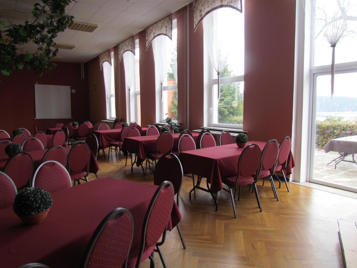 Hotel Seeblick Заалбург Екстериор снимка