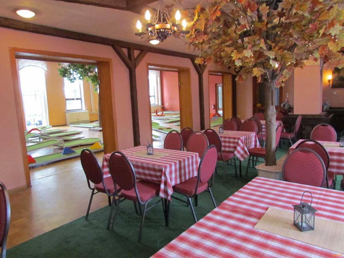 Hotel Seeblick Заалбург Екстериор снимка